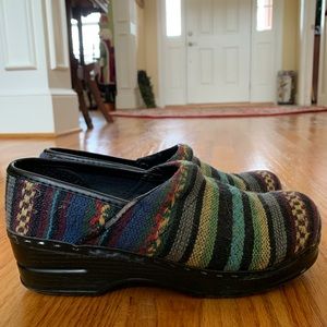 Bjorndal colorful clogs size 8